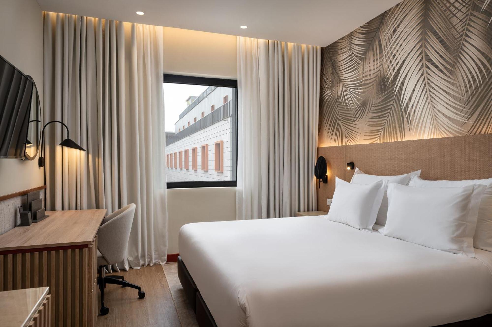Protea Hotel By Marriott Luanda Eksteriør billede