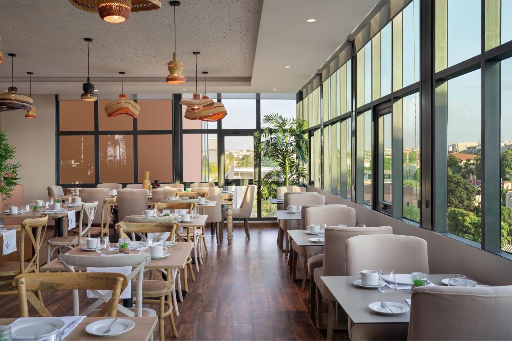 Protea Hotel By Marriott Luanda Eksteriør billede