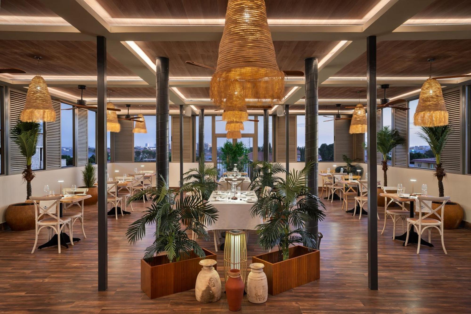 Protea Hotel By Marriott Luanda Eksteriør billede